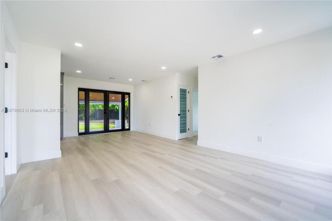1301 NW 176th Ter, Miami Gardens, Flórida 33169, Estados Unidos
