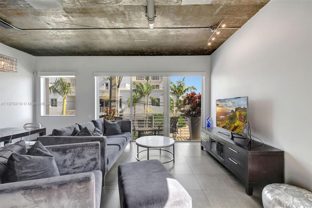 110 SE 2nd ST 203, Delray Beach, Florida 33444