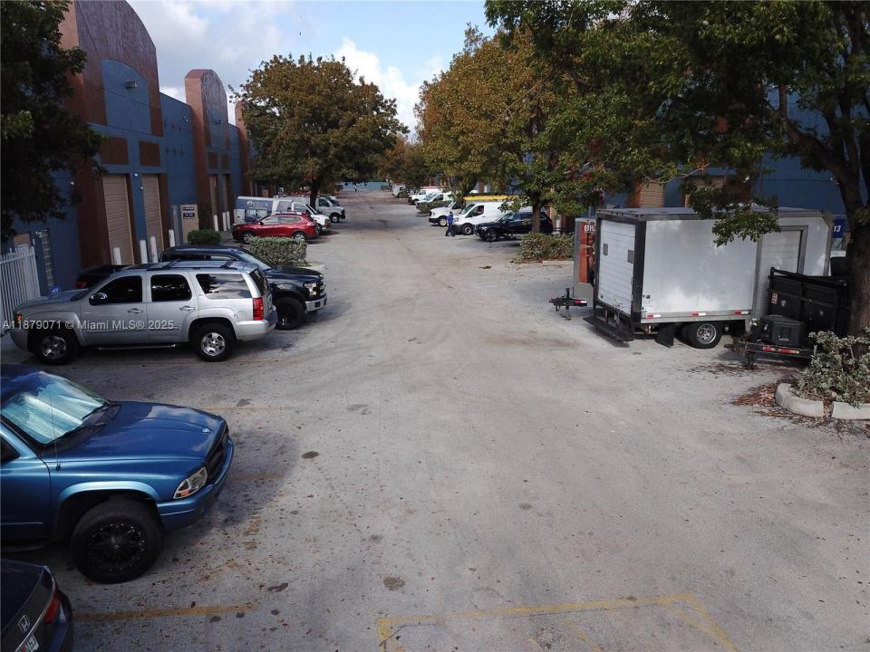 20200 NW 2nd Ave B4, Miami Gardens, Florida 33169