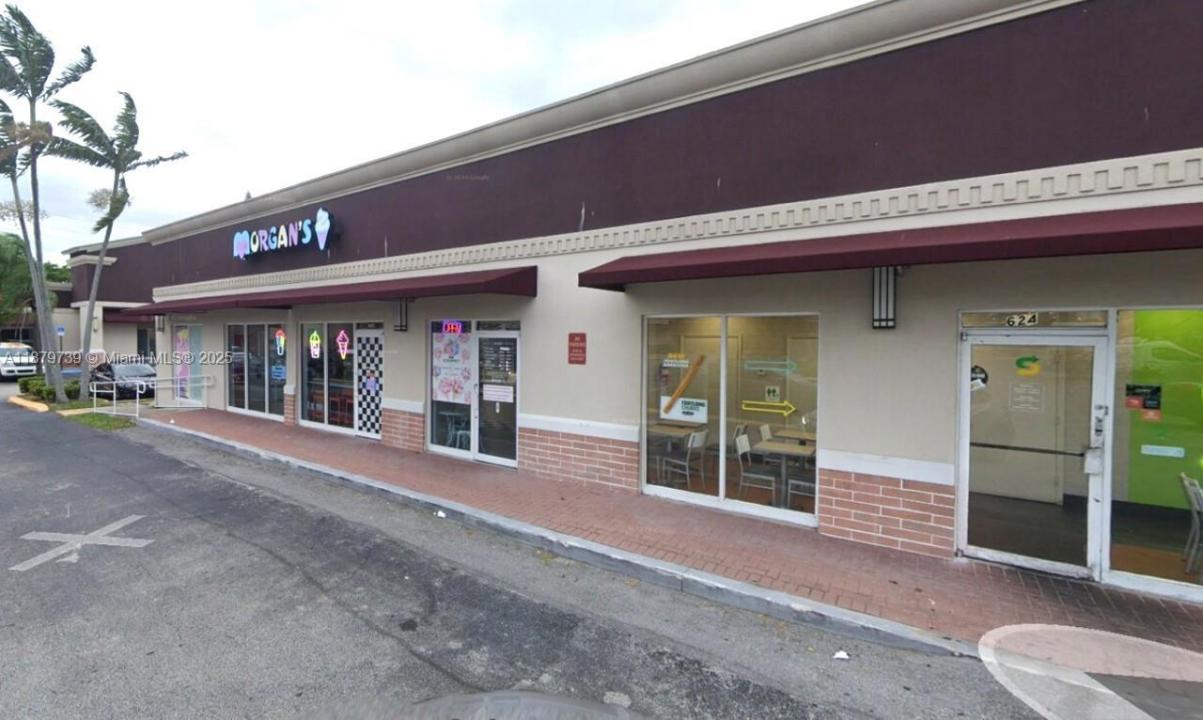 640-644 W Hallandale Beach Blvd, Hallandale Beach, Florida 33009, HOA KỲ