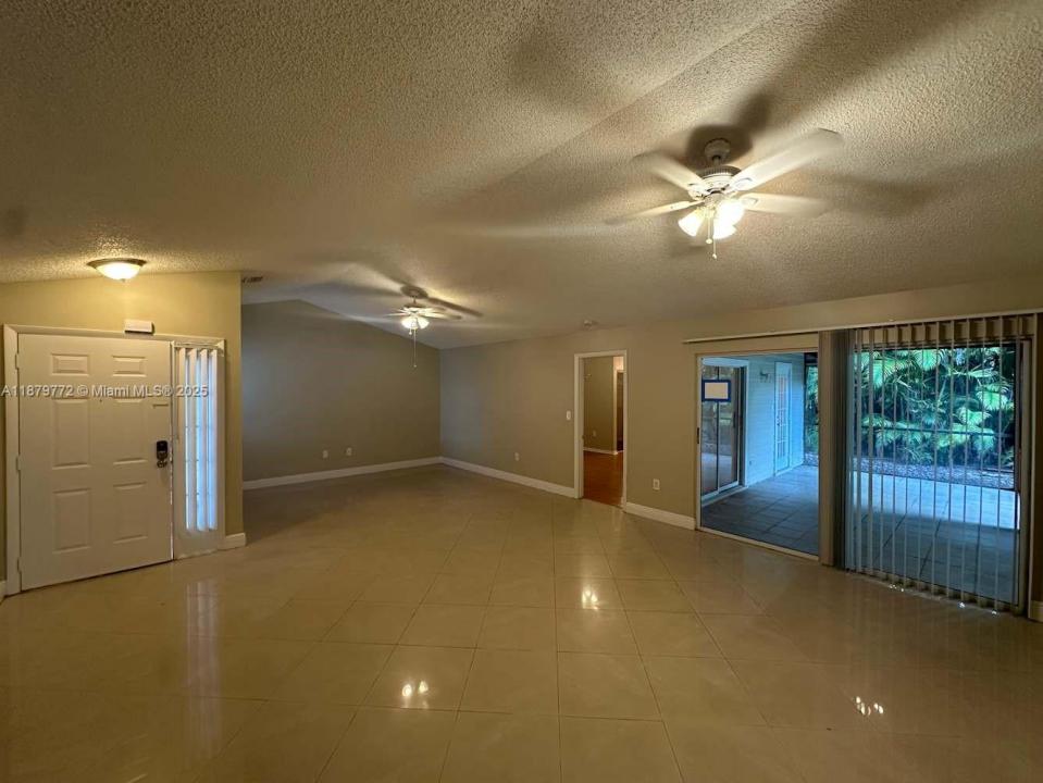 Miami, Floride 33186, États-Unis