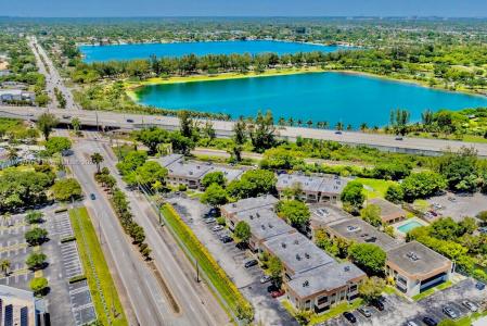 7825 Miller Dr C110, Miami, Florida 33155, USA