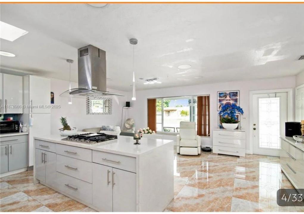 4420 NW 168th Ter, Miami Gardens, Florida 33055, Stati Uniti