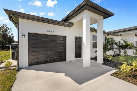 4417 28TH ST SW 4417, Lehigh Acres, Florida 33973, USA