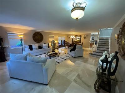 9710 SW 13th St 9710, Pembroke Pines, フロリダ 33025, アメリカ合衆国