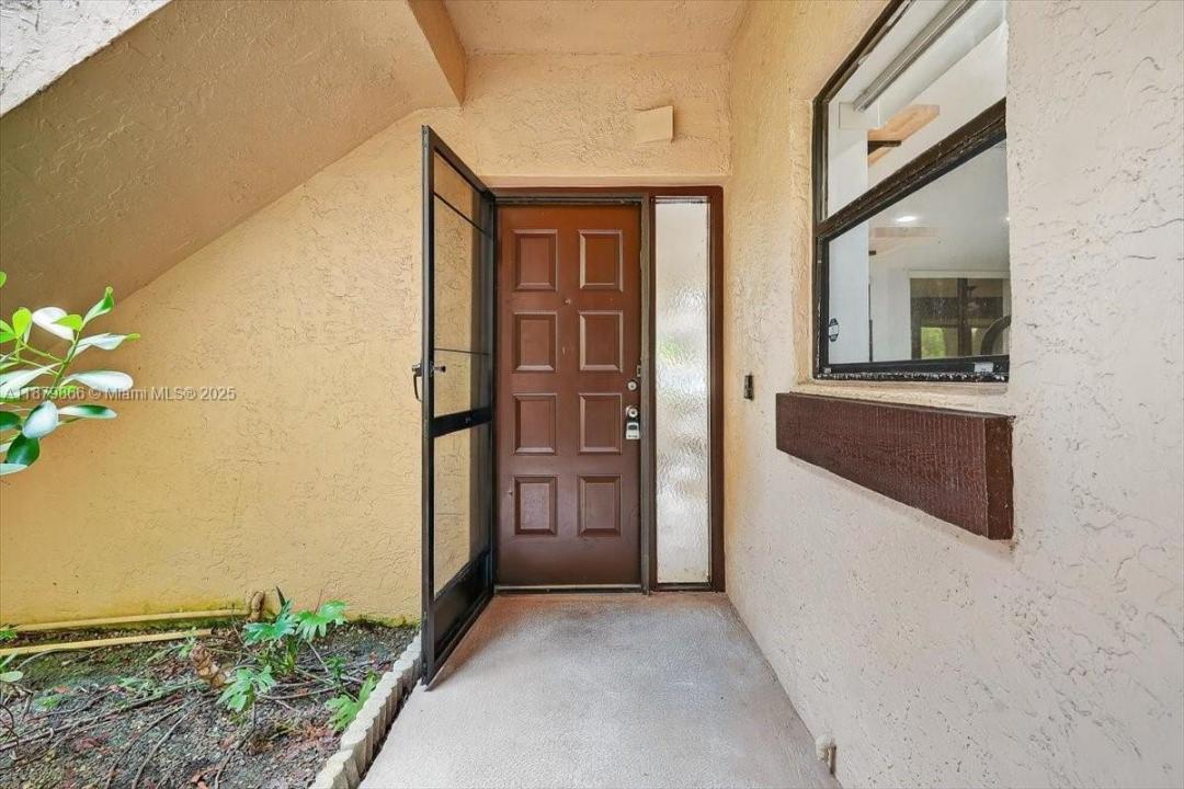 2652 N Carambola Cir 1738, Coconut Creek, 佛罗里达州 33066, 美国