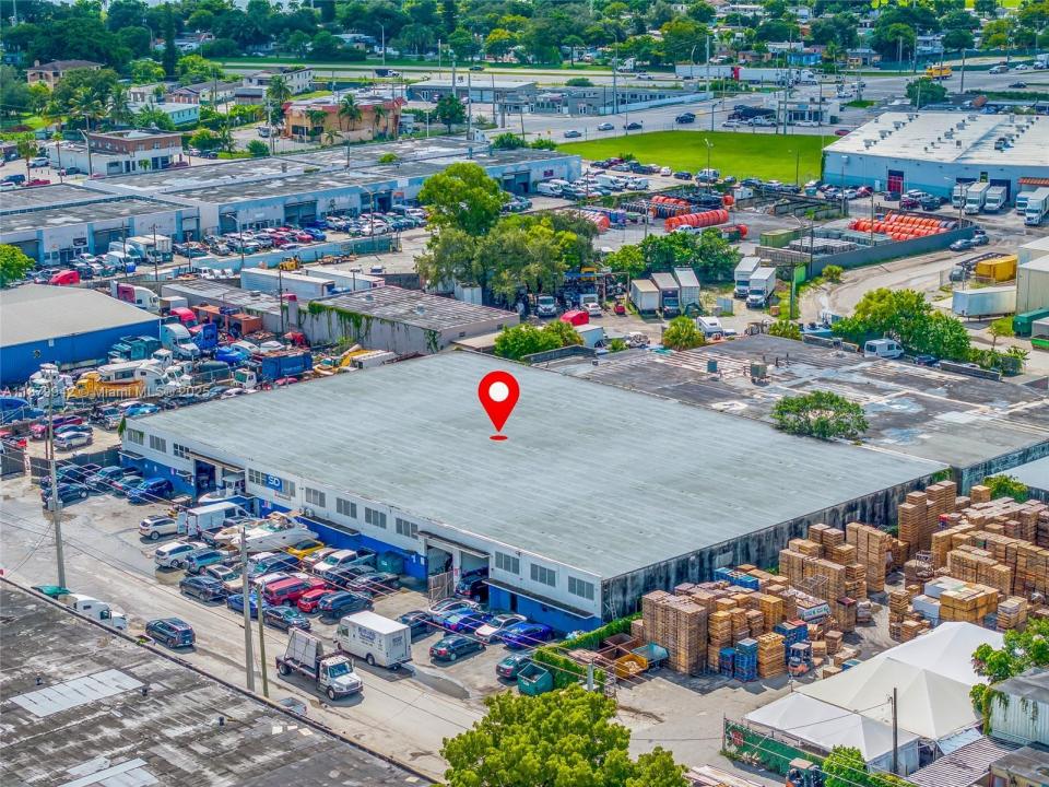 2310 NW 150th St, Opa-Locka, 佛羅里達州 33054, 美國