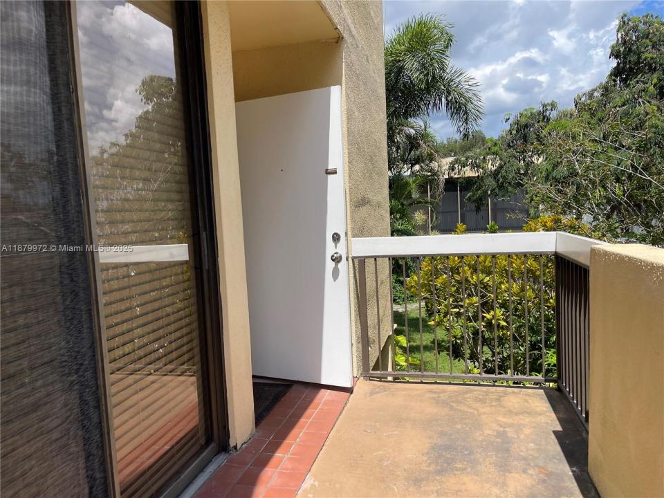 2961 SW 87th Ave 314, Davie, Floryda 33328, USA