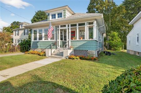 536 Willett Avenue, East Providence, 로드아일랜드 02915, 미국