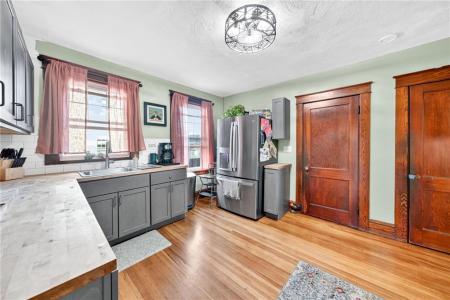 536 Willett Avenue, East Providence, 로드아일랜드 02915, 미국
