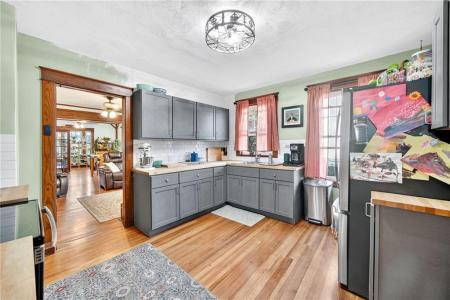 536 Willett Avenue, East Providence, 로드아일랜드 02915, 미국