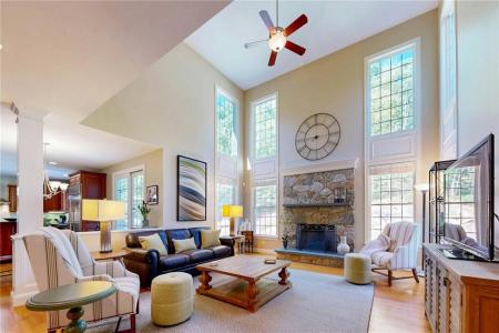 20 McPartland Way, East Greenwich, Rhode Island 02818, USA