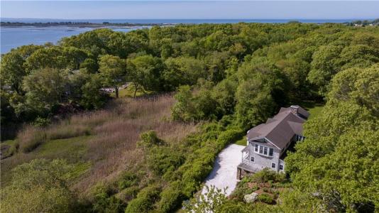 137 Cove Point East, Charlestown, Rhode Island 02813, Estados Unidos