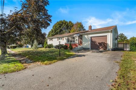 131 Woodland Avenue, Cranston, Rhode Island 02920, USA