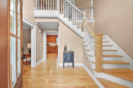170 Saxony Avenue, Tiverton, Rhode Island 02878, USA