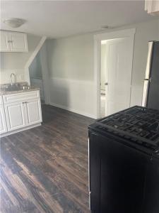10 Ryan Avenue, Bristol, Rhode Island 02809
