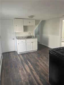 10 Ryan Avenue, Bristol, Rhode Island 02809