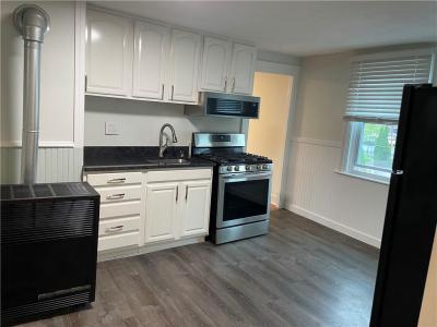 18 Ryan Avenue 2N, Bristol, Rhode Island 02809