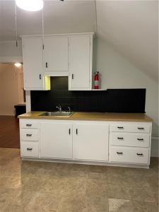 168 Mt Hope Avenue 2, Bristol, Rhode Island 02809