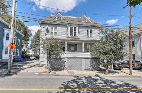124 Pitman Street, Providence, RI 02906, USA