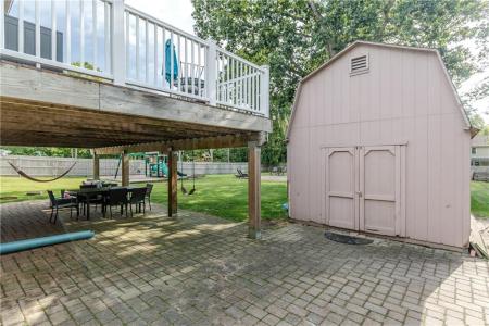 25 Lincoln Drive, Johnston, Rhode Island 02919, USA