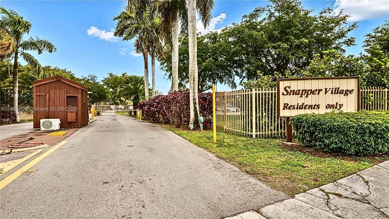 7024 SW 114th Pl A-52, Miami, 플로리다 33173, 미국