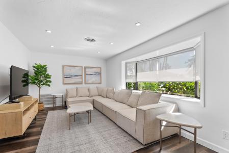 1229 SW Dyer Point Road, Palm City, Florida 34990