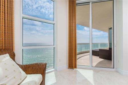 16051 Collins Ave 1202, Turnberry Colony, Sunny Isles Beach, Florida 33160