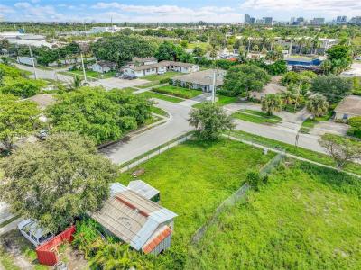 1819 Suwanee Dr, West Palm Beach, פלורידה 33409, ארצות הברית של אמריקה 