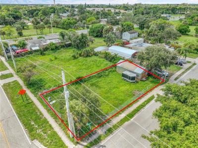 1819 Suwanee Dr, West Palm Beach, פלורידה 33409, ארצות הברית של אמריקה
