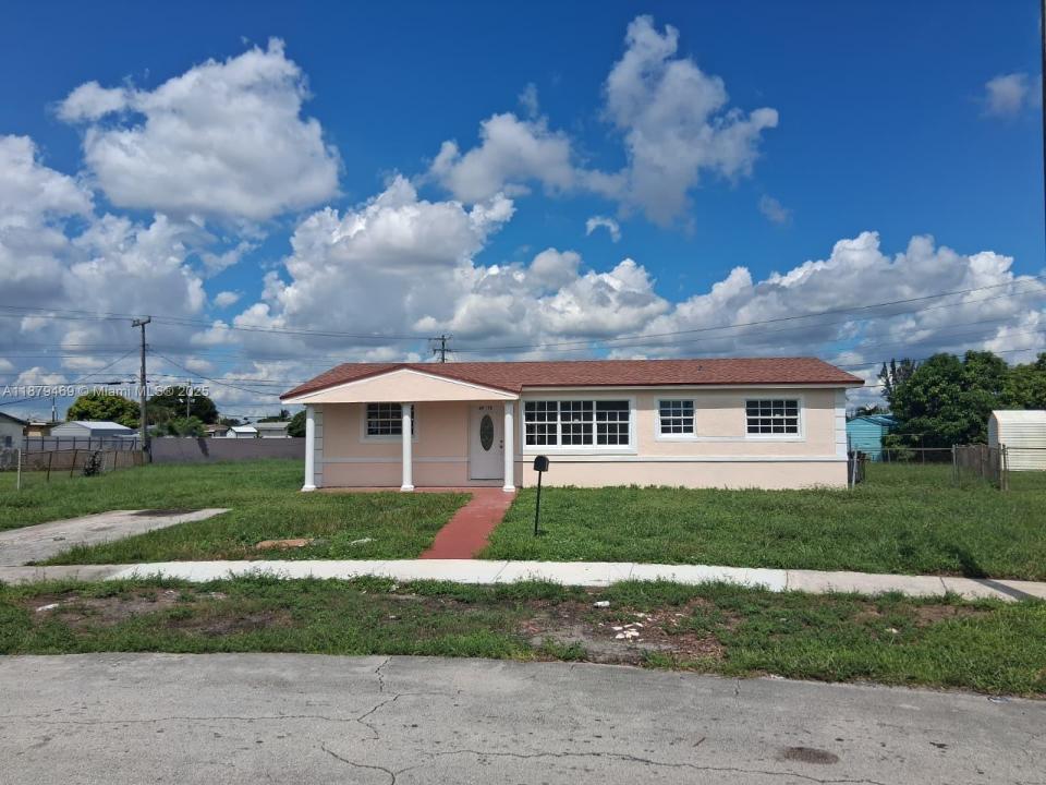 Miami Gardens, Florida 33056