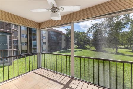 6260 S Falls Cir Dr 203, Lauderhill, Florida 33319, USA