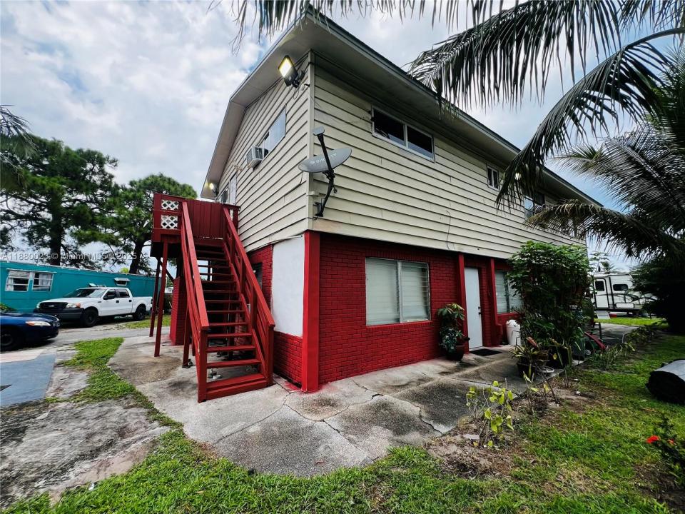 2655 SE Carroll St 8, Stuart, Florida 34997, USA