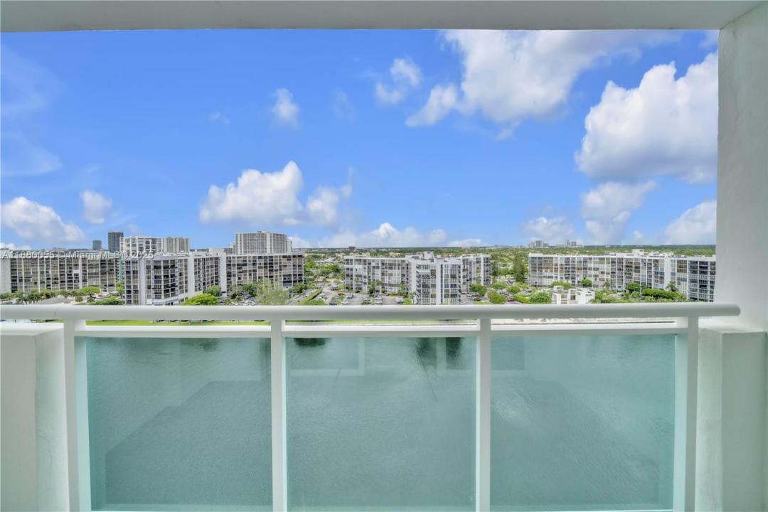 3000 S Ocean Dr 1208, Hollywood, 佛罗里达州 33019, 美国