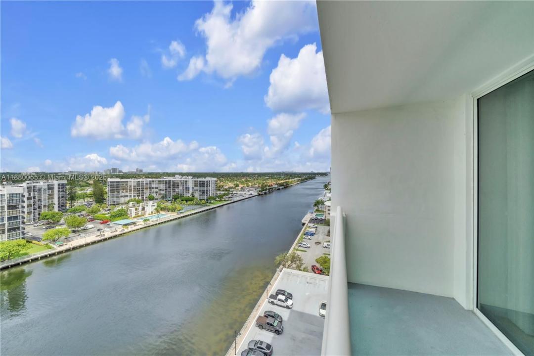 3000 S Ocean Dr 1208, Hollywood, 佛罗里达州 33019, 美国