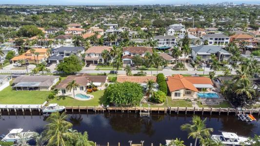 2530 NE 48th St, Lighthouse Point, Florida 33064, USA