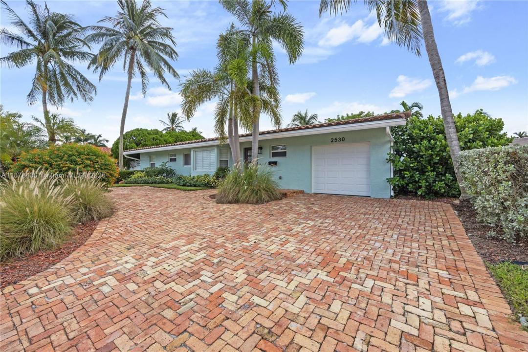 2530 NE 48th St, Lighthouse Point, 佛羅里達州 33064, 美國
