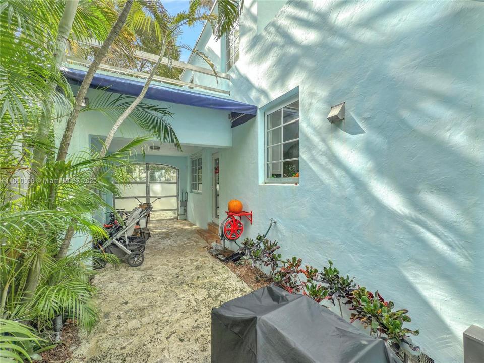 479 NE 56th St, Miami, Floride 33137, États-Unis