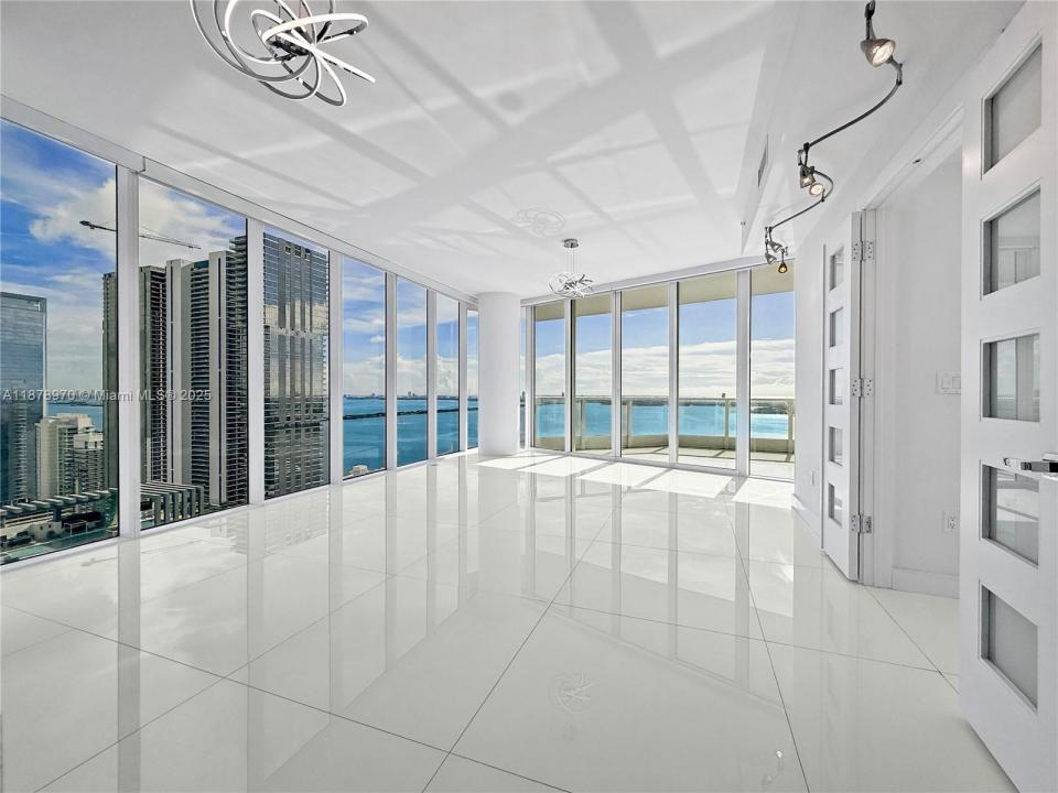 2020 N Bayshore Dr 3701, Miami, Florida 33137