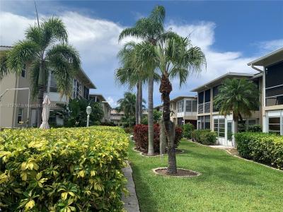 2111 NE 42nd Ct 103W, Lighthouse Point, Florida 33064, USA
