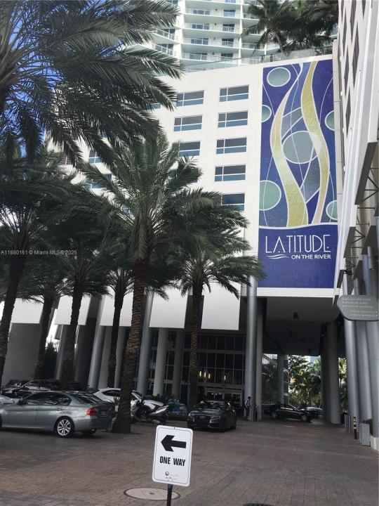 185 SW 7th St 1606, Miami, フロリダ 33130, アメリカ合衆国