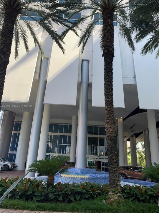 185 SW 7th St 1606, Miami, フロリダ 33130, アメリカ合衆国