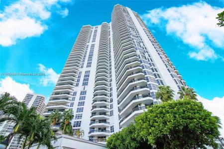 3500 Mystic Pointe Dr 3505, Aventura, Florida 33180, USA