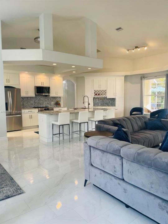 8268 SOUTHWIND BAY, Fort Myers, Florida 33908, Estados Unidos