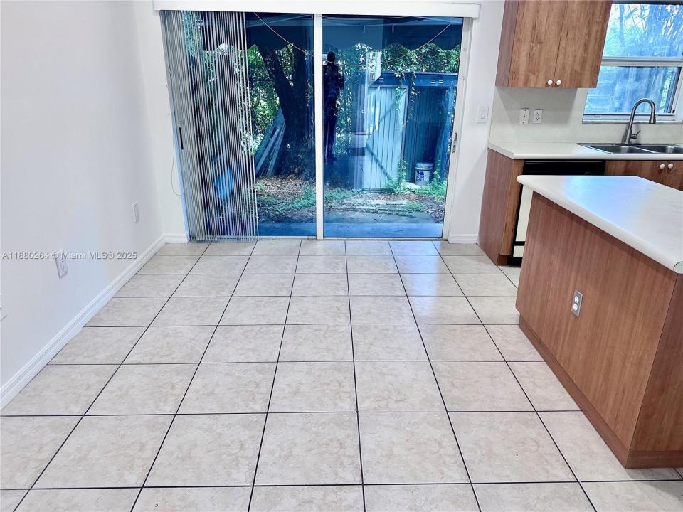 1631 SE 30th St 1631, Homestead, Florida 33035