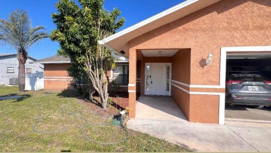 1925 SE Floresta Dr, Port St. Lucie, Florida 34983, USA