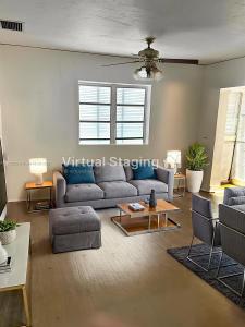 242 NW 12th Ave, Miami, Florida 33128, USA