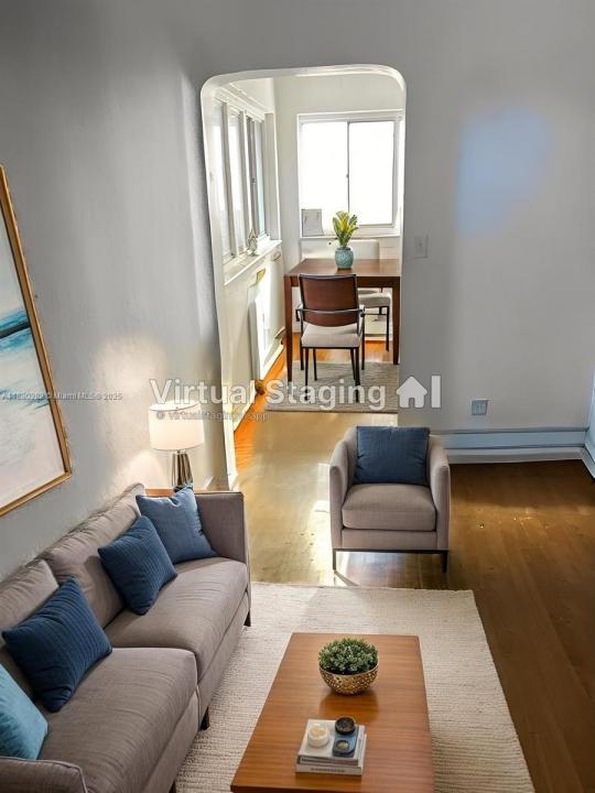 242 NW 12th Ave, Miami, פלורידה 33128, ארצות הברית של אמריקה 