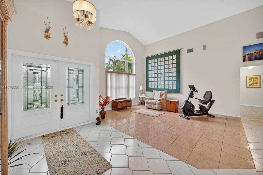8091 SW 188th St, Cutler Bay, Florida 33157