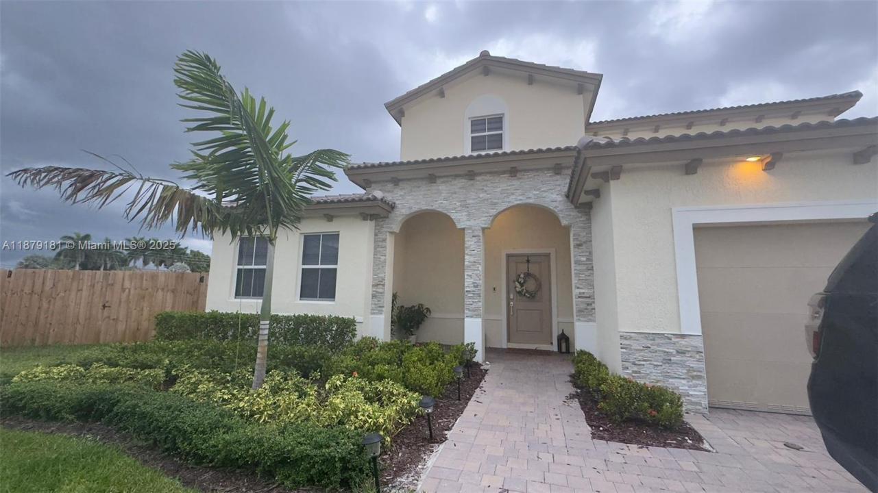 2415 SE 23rd Rd, Homestead, Floride 33035, États-Unis